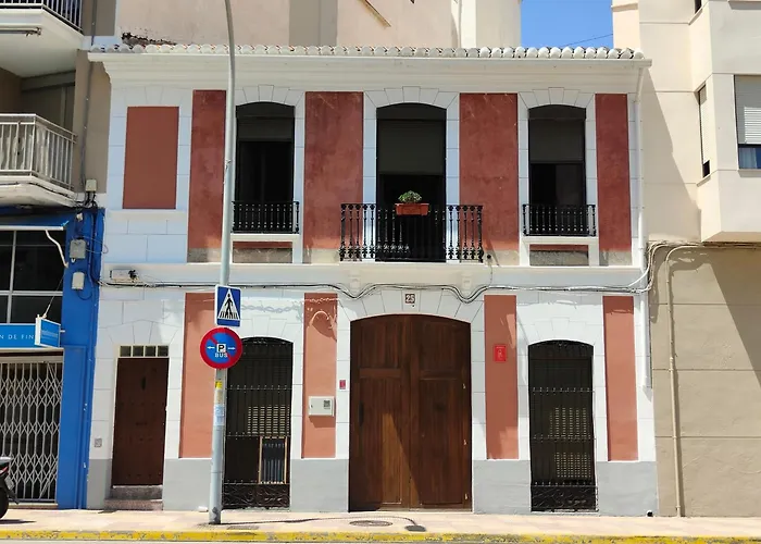 Casa Vistalmar * 库列拉